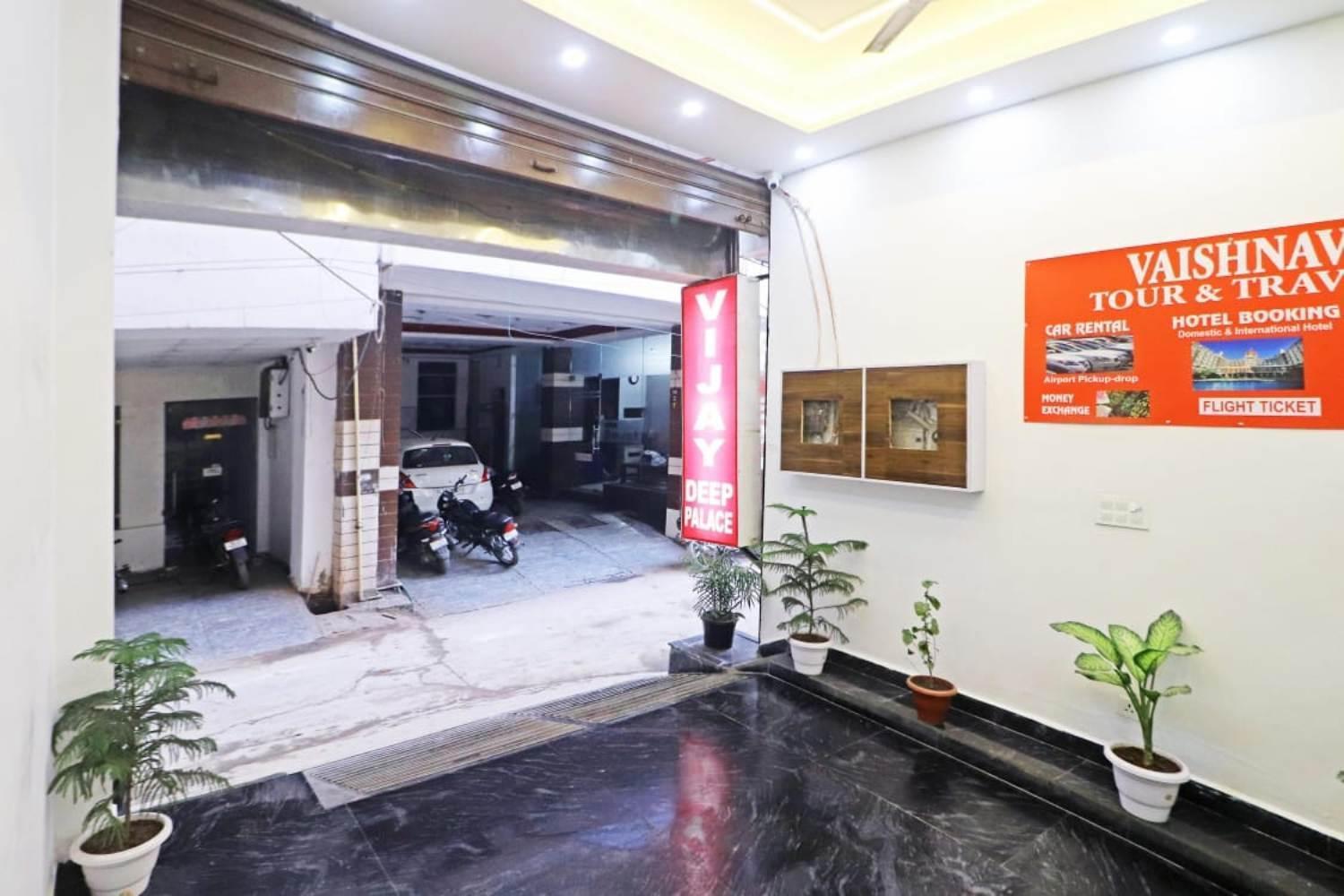 Hotel Vijaydeep Place Near Delhi Airport Új-Delhi Kültér fotó