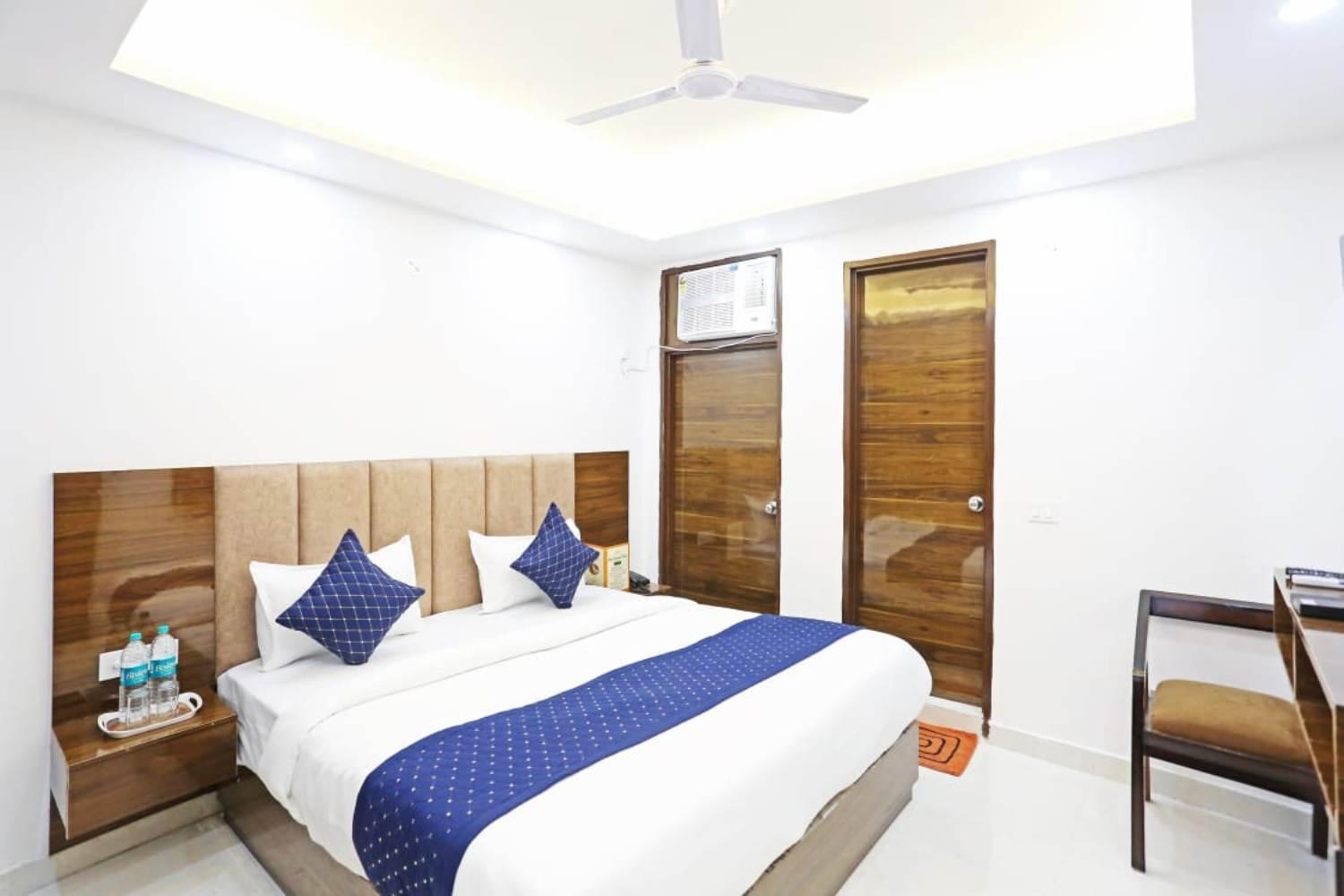 Hotel Vijaydeep Place Near Delhi Airport Új-Delhi Kültér fotó